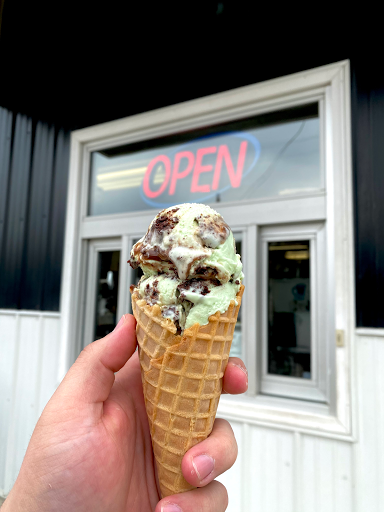 MoCo's Dip-n-Sip Gallery - United States