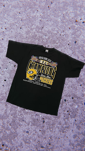 Cream City Threads - Thumbnail