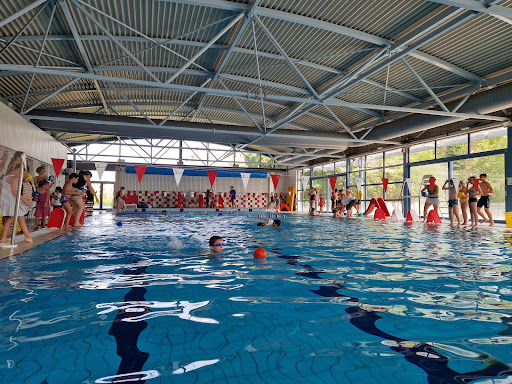 Photo de Piscine Municipale de Gex à Cessy (01170)