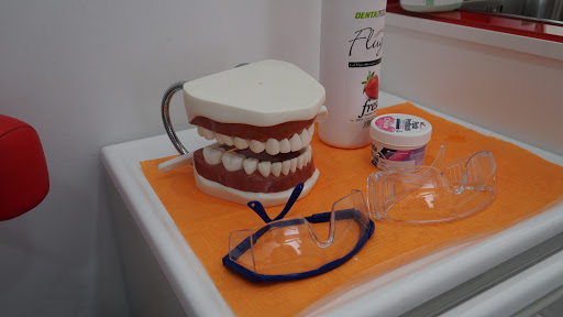 Medical Dental Implant Clinic Tenerife - Thumbnail