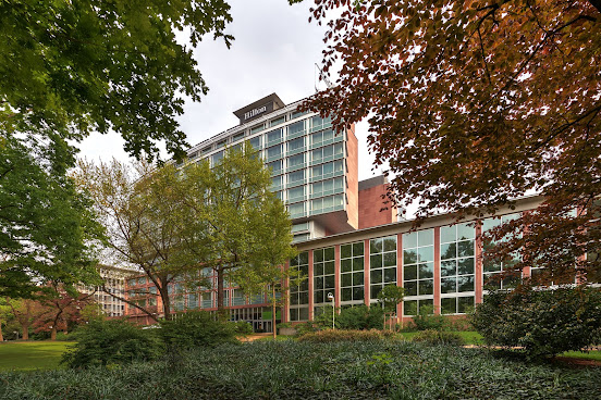 Hilton Frankfurt City Centre by null