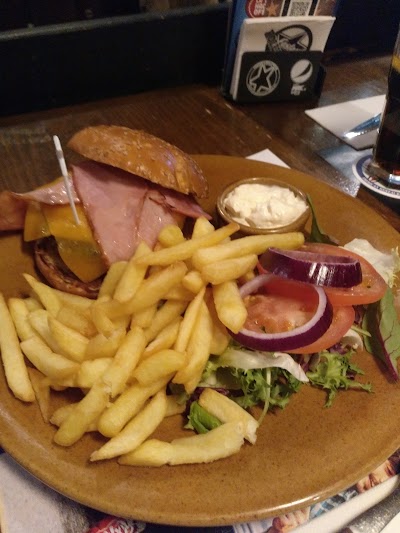 Photos of Foster's Hollywood C&aacute;ceres