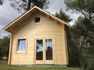Photo n°10 de TOUSCHALETS - Agence de Bordeaux (Montussan) à Montussan (Constructeur d'abris de jardin)