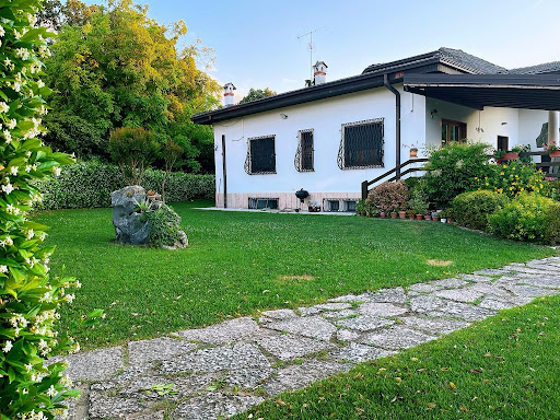 Villa Ali - Visual
