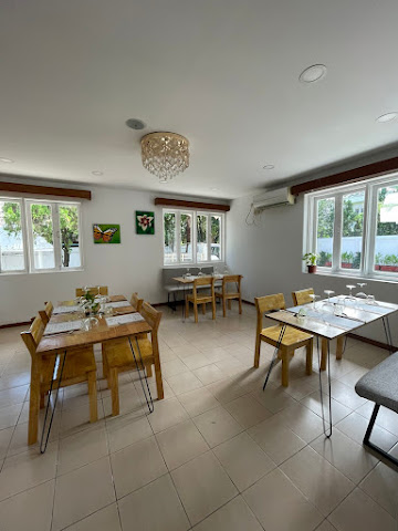 Nourish Cafe Yangon by null