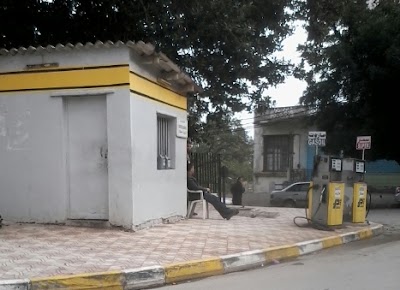 Photos of Gas station (Super only)