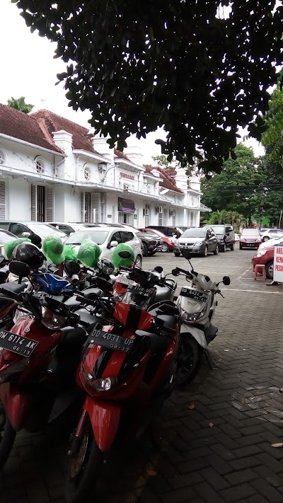 Photos of Pengadilan Negeri Makassar Kelas IA Khusus