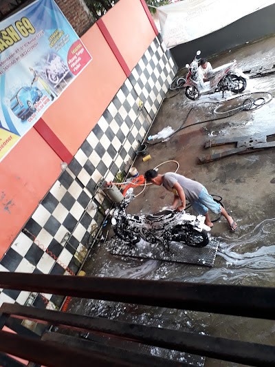 Photos of Car Wash 69