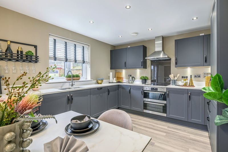 Barratt Homes - Almond Valley photo 3