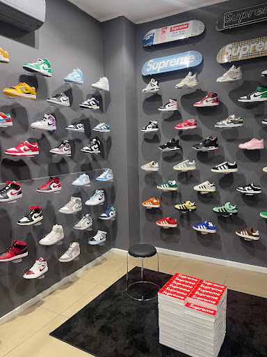 Ekipe Store - Thumbnail