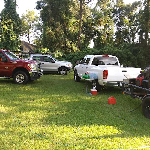 J.&.E Property wash services and detailers