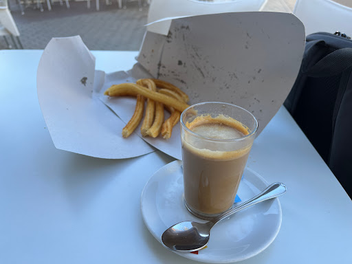 Bar Lele - Visual