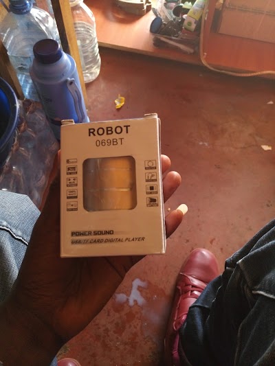 Photos of In & In Electronics
