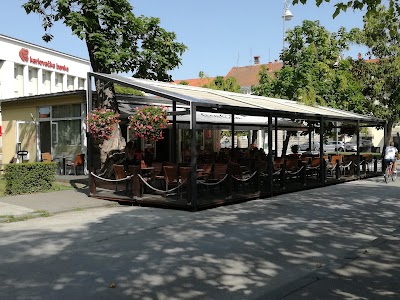 Photos of Catalpa Lounge Bar