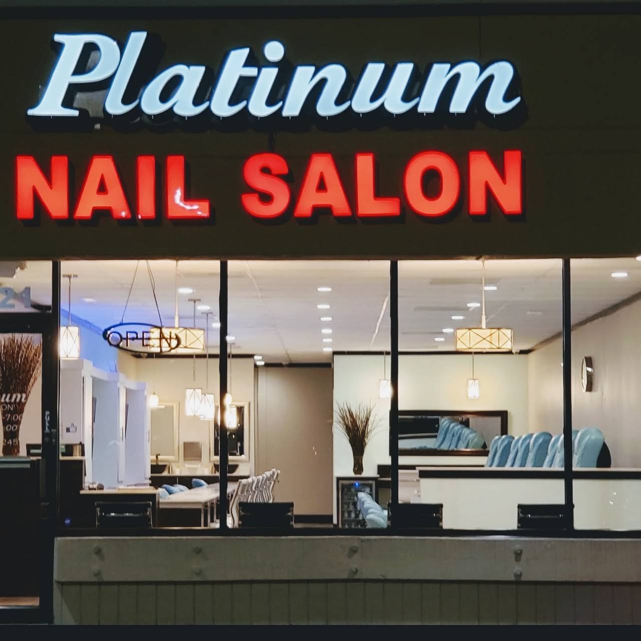 Platinum Nail Salon 11121 N Dale Mabry Hwy.