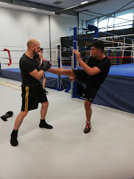Photo n°14 de SAVATE CLUB DRAVEIL BOXE FORME DÉFENSE à Draveil (École de sports)