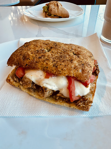 East cup cafe - Thumbnail