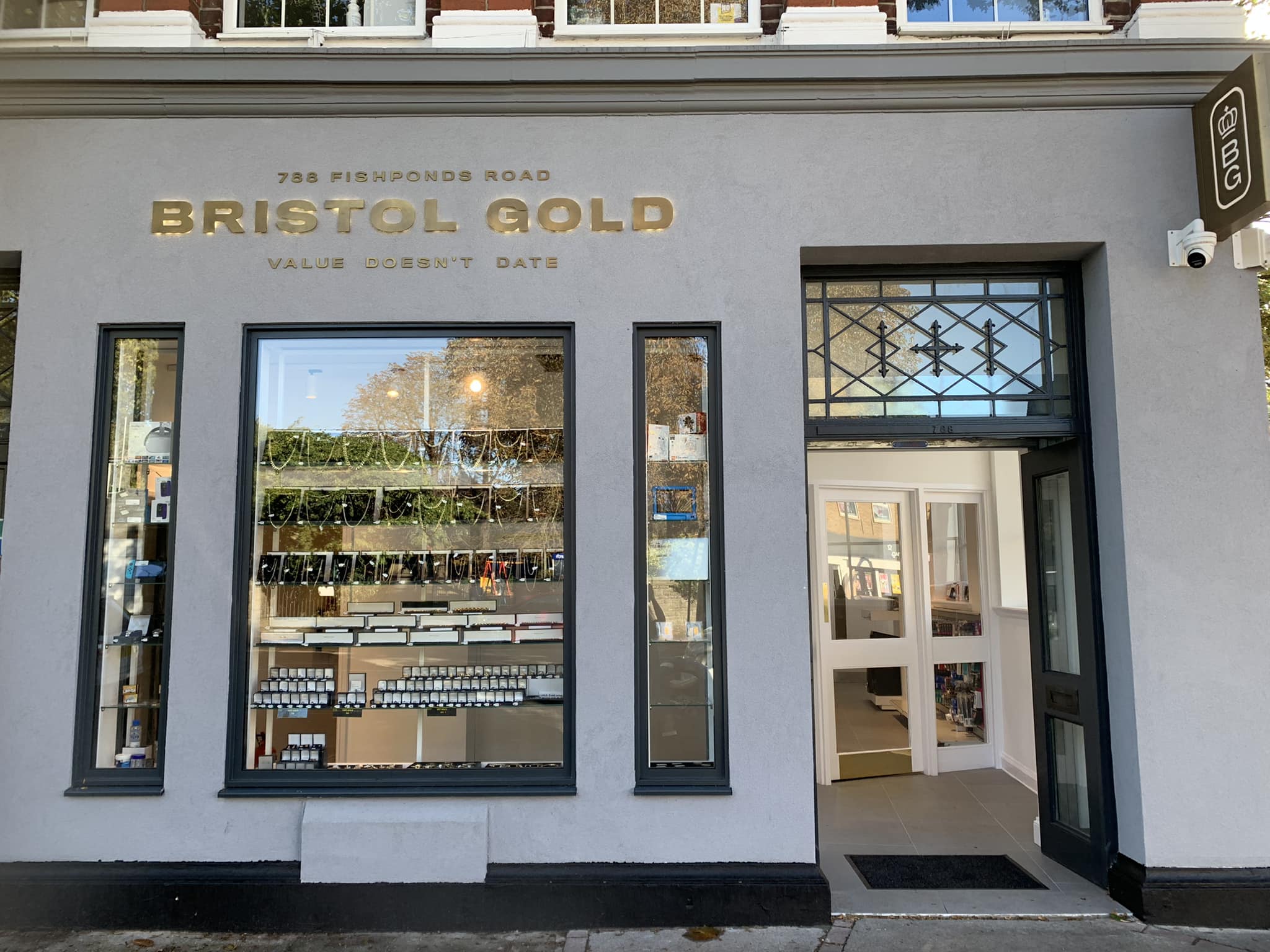 Bristol Gold - Jewellery - photo 1
