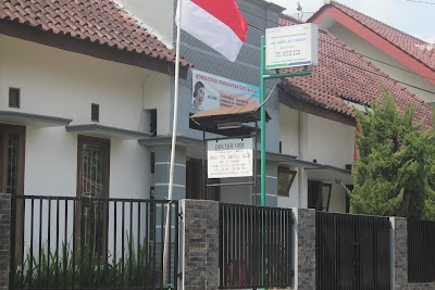 Photos of Masjid Agung Bantarwaru
