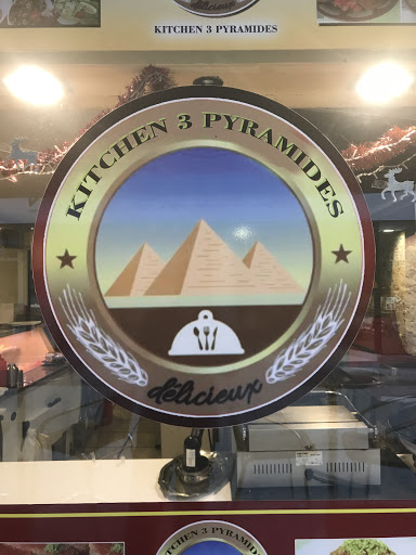 Photo 4 - Kitchen3Pyramides