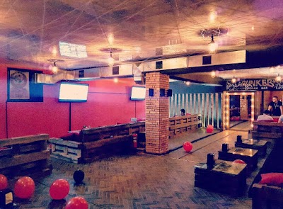 bar