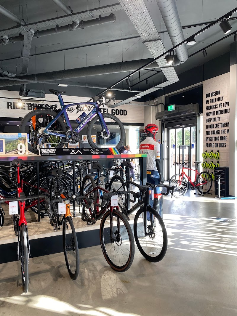 Trek Bicycle London Battersea photo 3