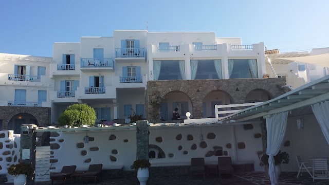 Manoulas Beach Hotel Ξενοδοχείο