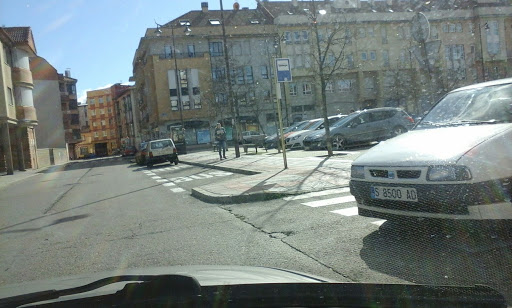 González De Lama. Parkin - Thumbnail
