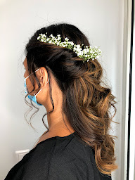 Photo n°14 de Le salon By Christine et Mélanie - Coiffeur à Toulouse (Magasin d'articles de coiffure pour hommes)