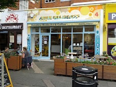 Sunshine Books, Art & Coffee brighton