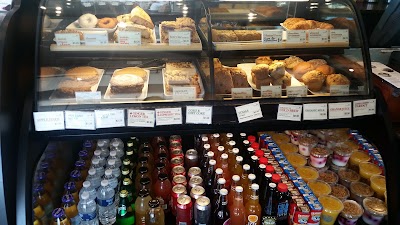 Photos of Sweetwaters Coffee & Tea Plymouth Green