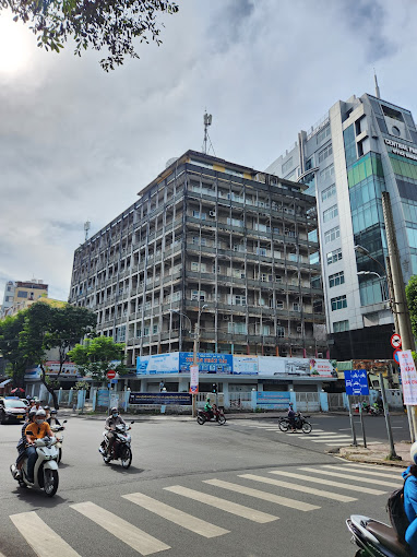 Tòa nhà Central Park 2, 121 Nguyễn Du, Bến Thành, Quận 1