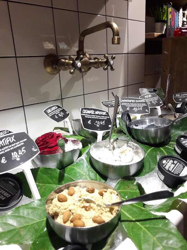 Lush GmbH