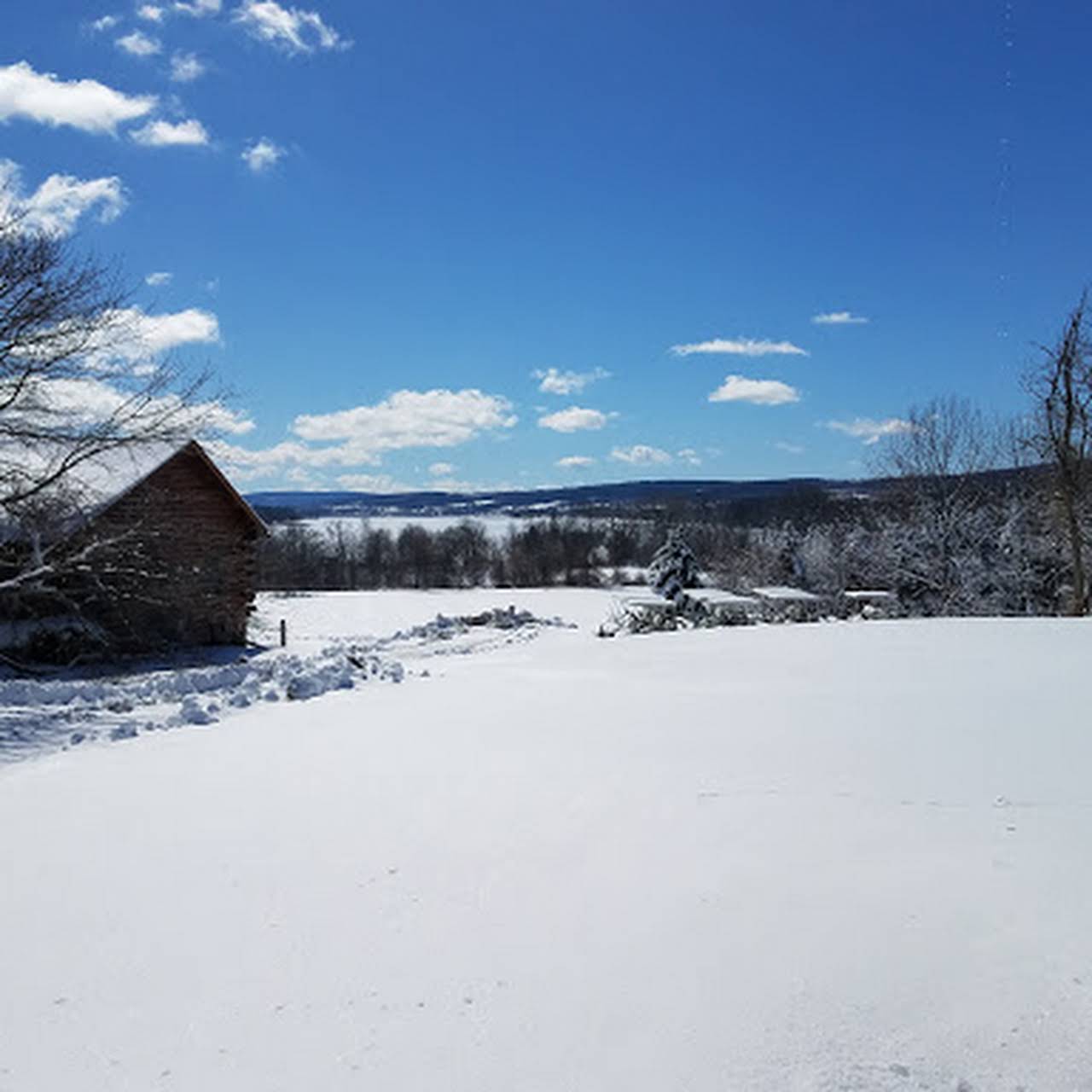 Arrowhead Creek on Lake Golf Course, Restaurant, Bar and Ice