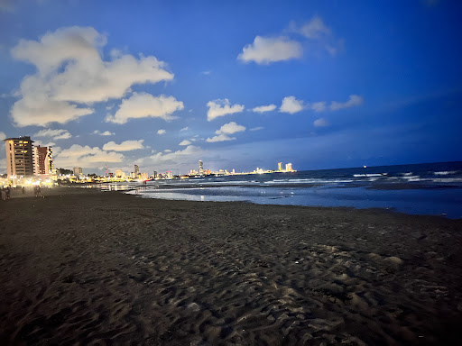 Playa Los Arcos - Thumbnail