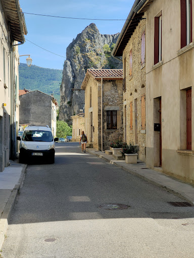 Au Petit Bar à Bières - Thumbnail