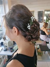 Photo n°12 de Prestance Coiffure By Jennifer à Ronchin (Salon de coiffure)