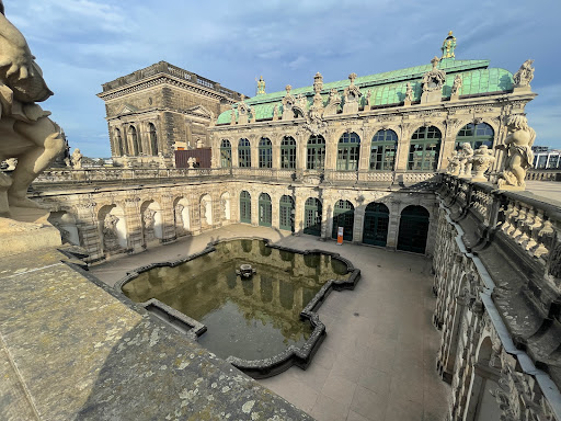 Dresden Information - Thumbnail