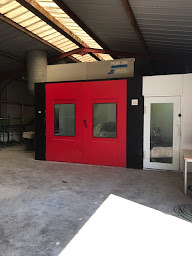 Photo n°2 de Carrosserie SMJ AUTO à Breteuil (Atelier de carrosserie automobile)