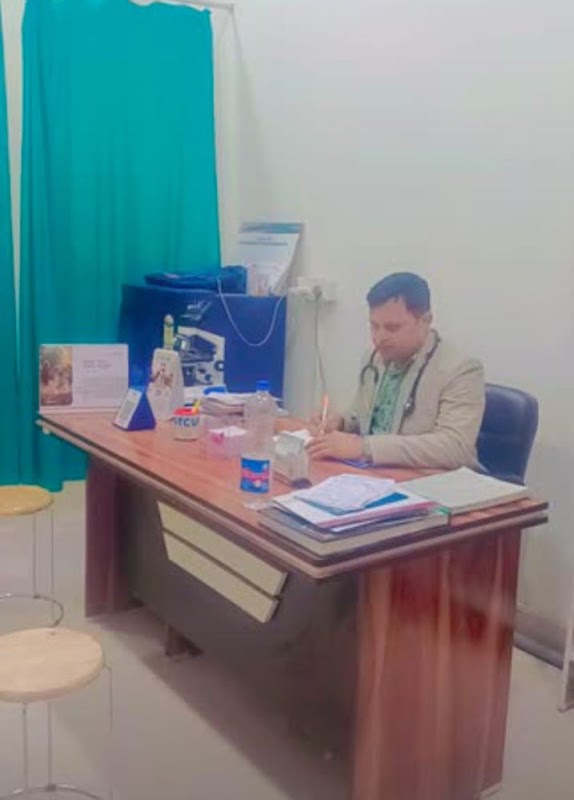 Dr Dharmendra Kumar