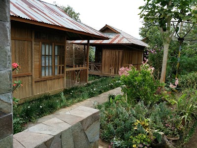 Photos of Modoinding Lodge
