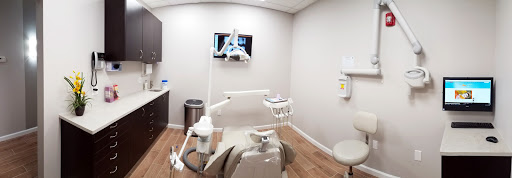 Dee Dental, PLLC
