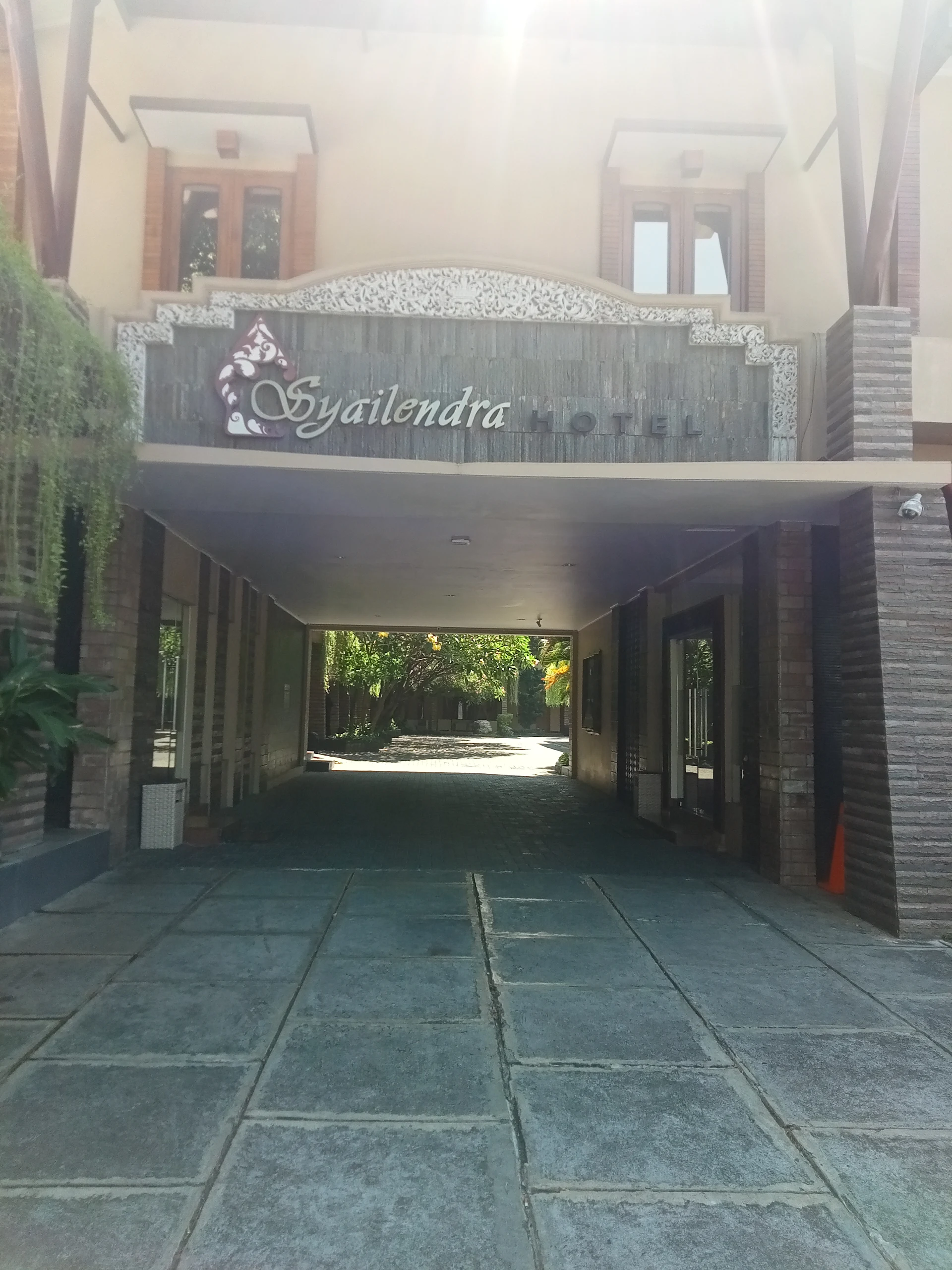 Syailendra Hotel