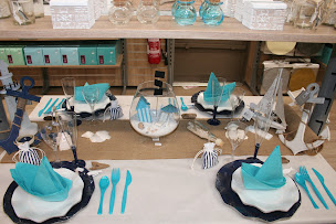 Photo n°18 de Jour de Fête à Évreux (Magasin de déguisements)