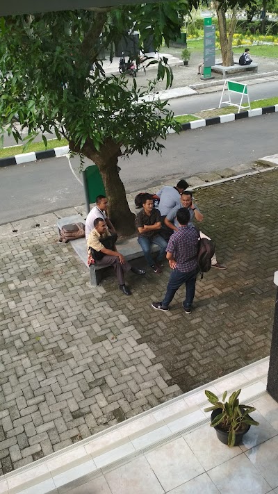 Photos of Gedung B Fakultas Ilmu Komputer dan Teknologi Informasi Universitas Sumatera Utara
