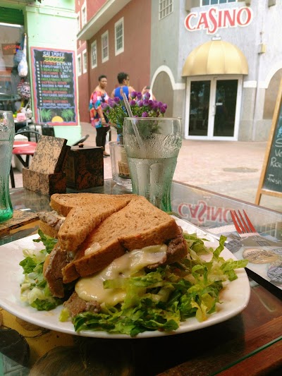 Photos of La Boh&egrave;me Cura&ccedil;ao