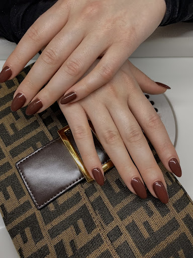 Oanh Nails - Visual