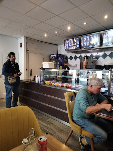 Photo 3 - M.A RESTAURANT KEBAB