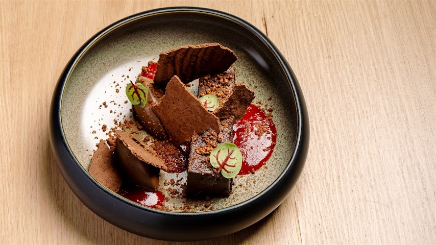 KA-ORŪ SUSHIBAR & COCKTAIL by null