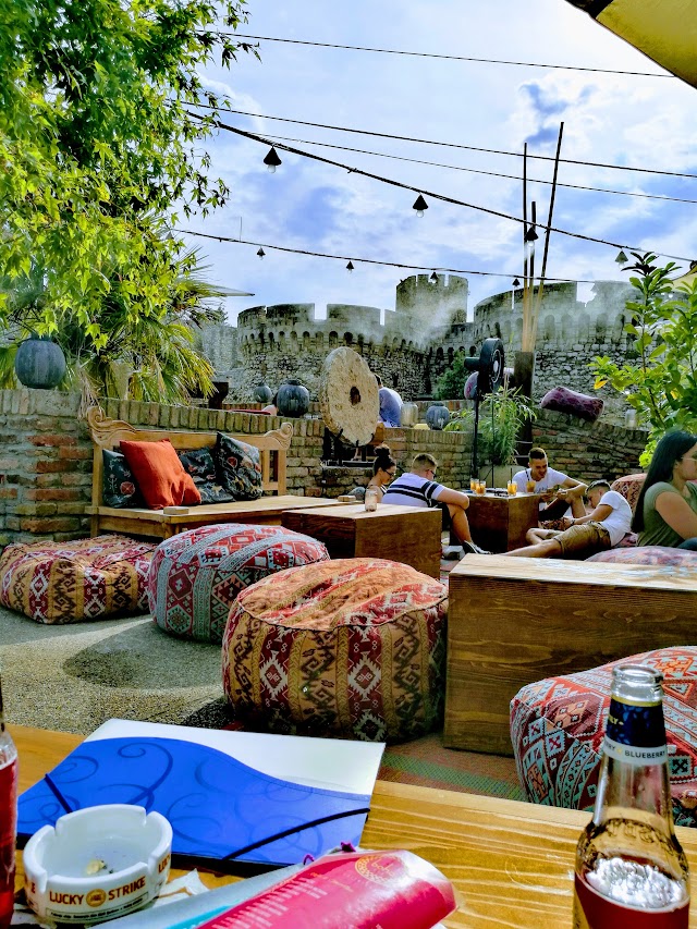 Boho Bar